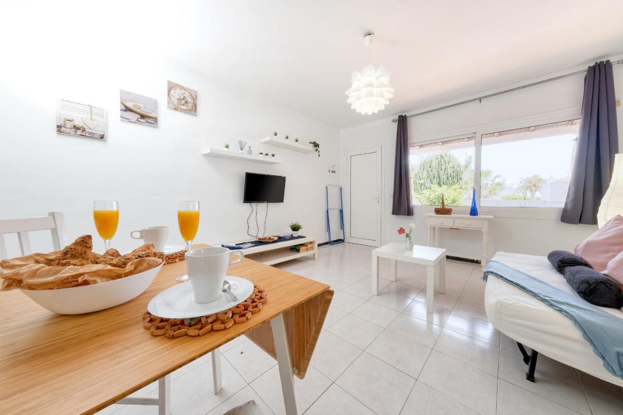 Suite Helios Relax A 500M De La Playa Puerto del Carmen  Eksteriør bilde