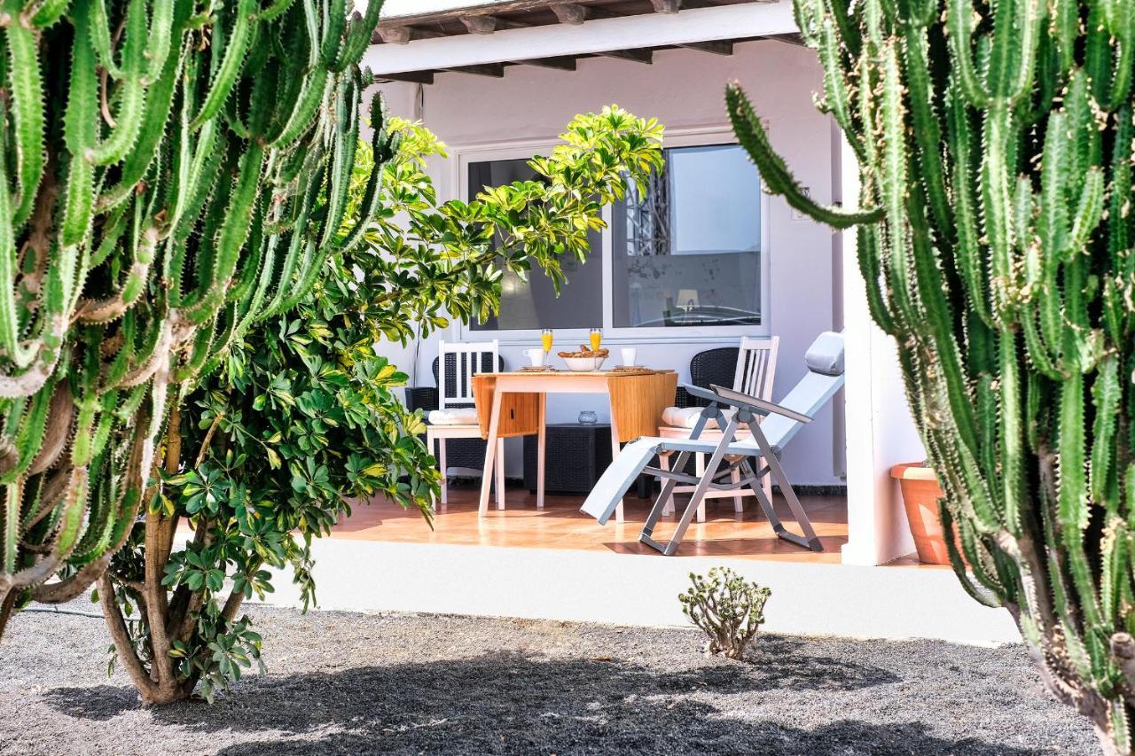 Suite Helios Relax A 500M De La Playa Puerto del Carmen  Eksteriør bilde