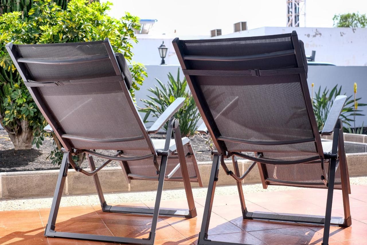 Suite Helios Relax A 500M De La Playa Puerto del Carmen  Eksteriør bilde